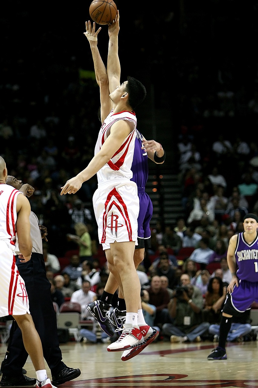 火湖对决，篮球盛宴，NBA休斯顿火箭与洛杉矶湖人之间的较量