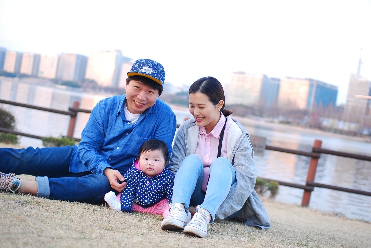 吴京为父亲庆八十大寿，传承与感恩的感人瞬间