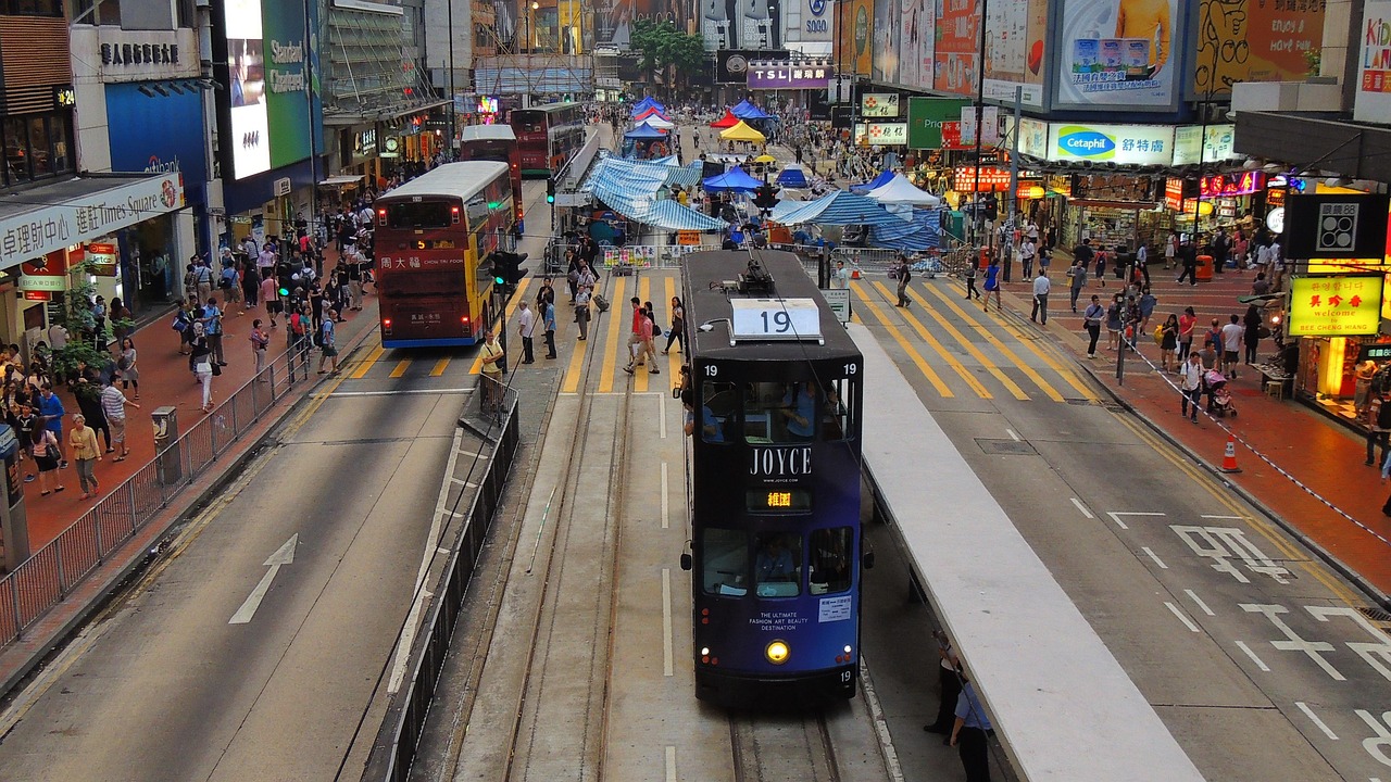 香港与澳门，东方之珠与莲花宝地的全面探索