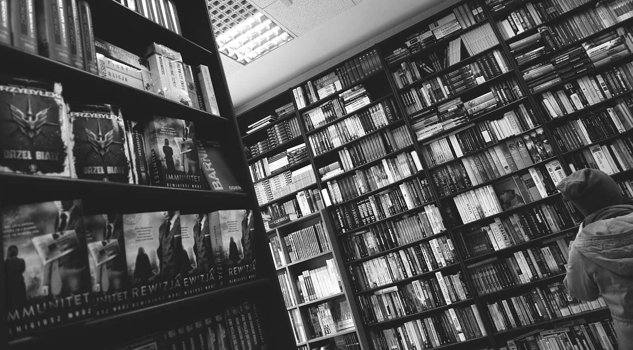 跨越语言障碍，学校体育馆英文翻译的艺术与科学