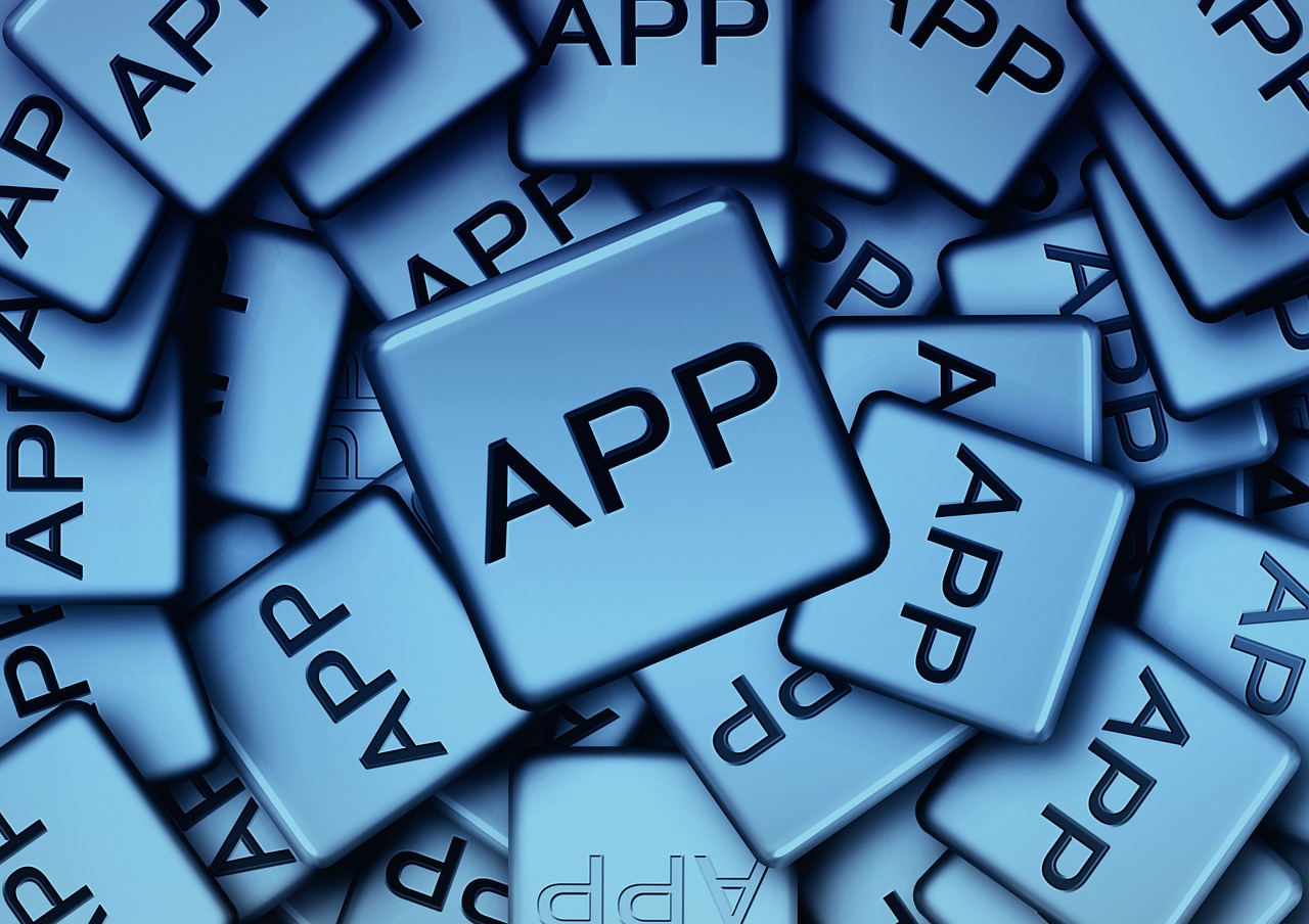 绿茵场上的数字哨兵，足球赛事APP全攻略